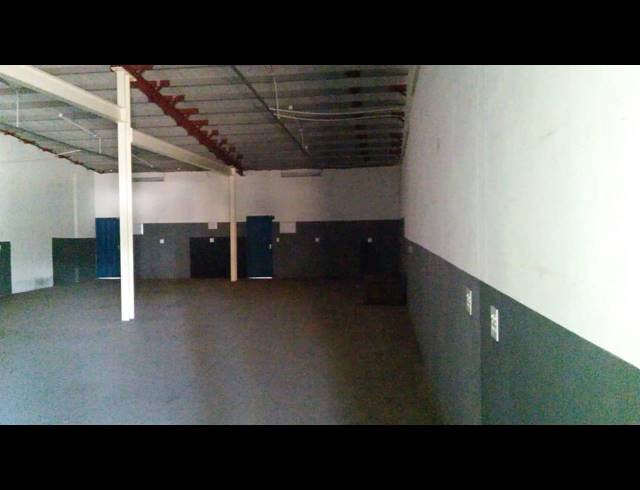470M² WAREHOUSE TO LET IN KRUGERSDORP CENTRAL